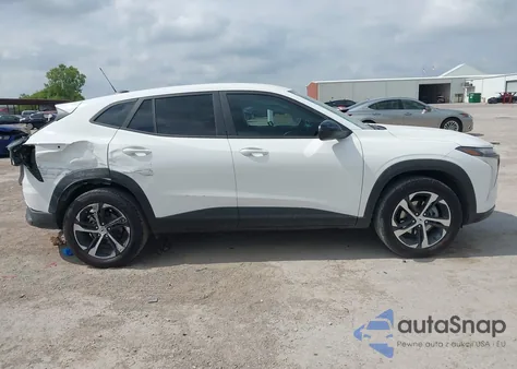 2025 Chevrolet Trax Fwd 1Rs z USA, uszkodzony, nr VIN KL77LGEP4SC273736